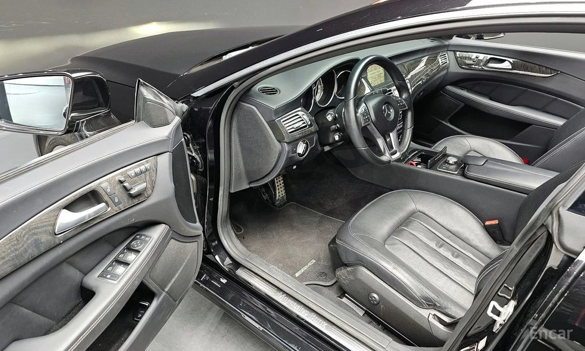 Mercedes-Benz CLS 350, снимка 12 - Автомобили и джипове - 53735739