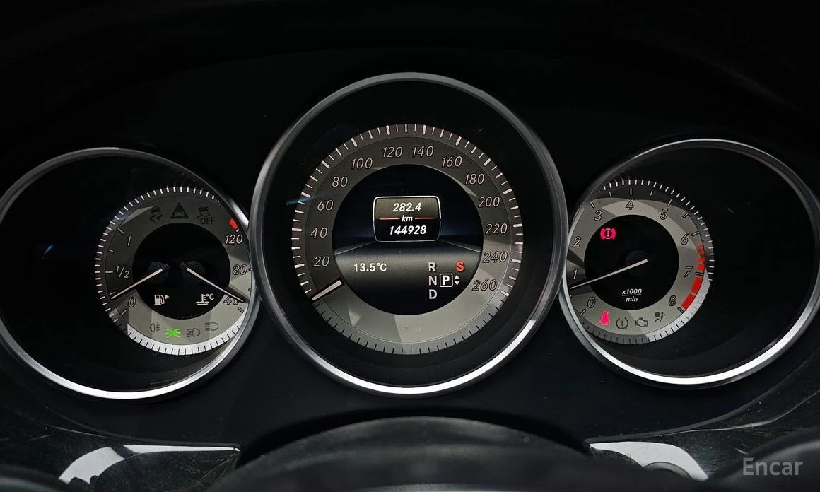 Mercedes-Benz CLS 350, снимка 8 - Автомобили и джипове - 53735739