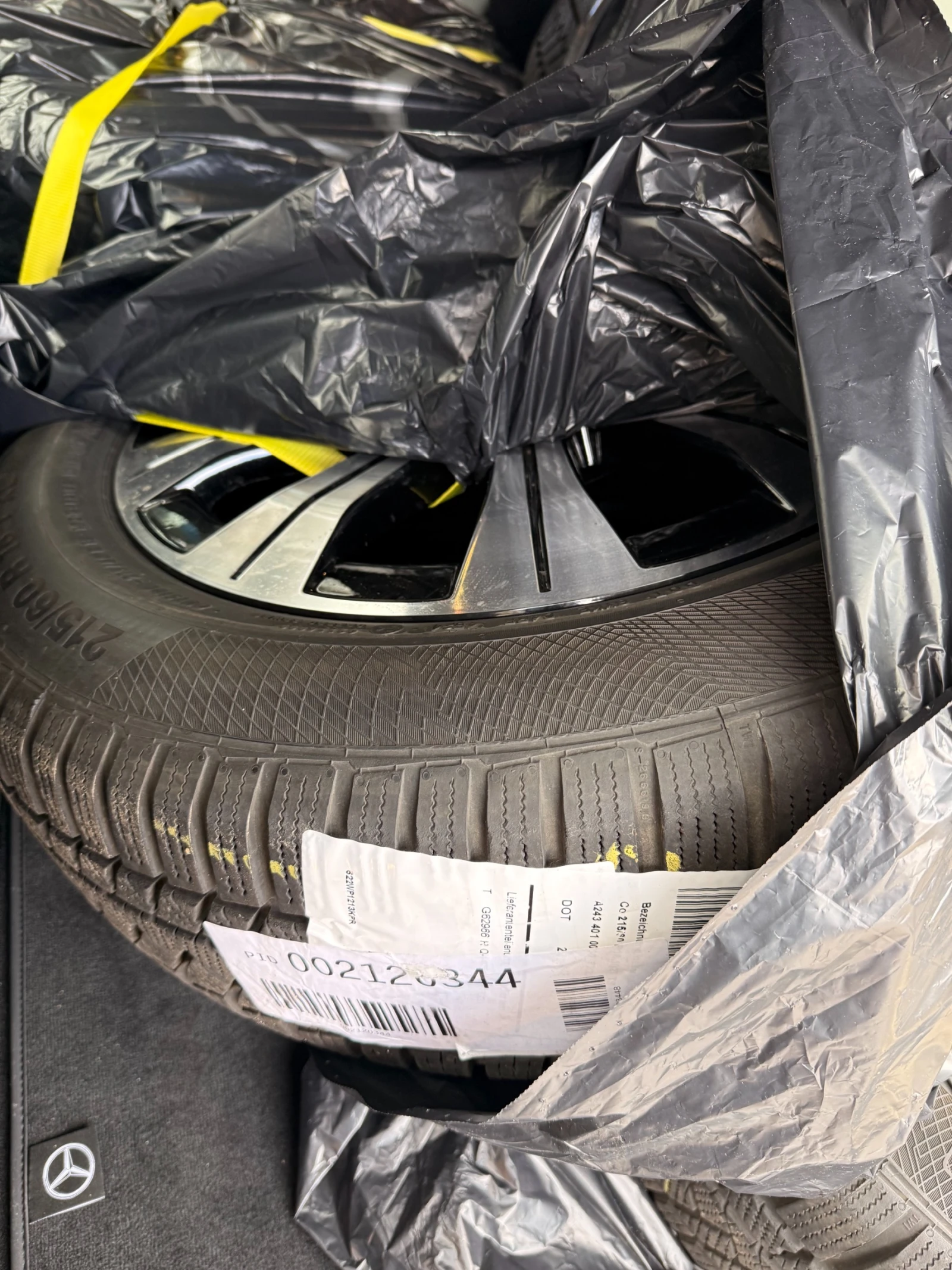 Mercedes-Benz EQB 250+ , снимка 14 - Автомобили и джипове - 54084642