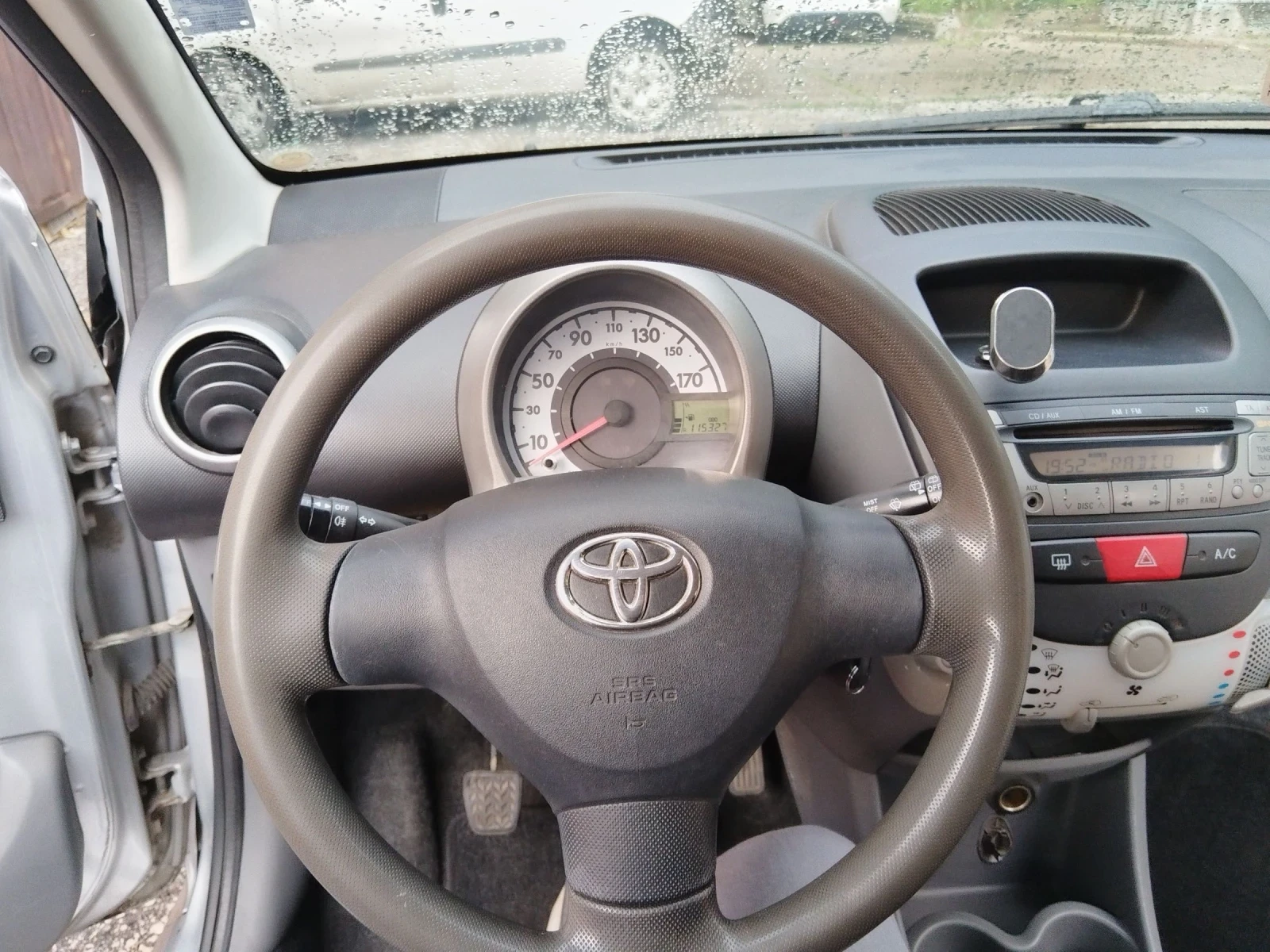 Toyota Aygo, снимка 8 - Автомобили и джипове - 54742748