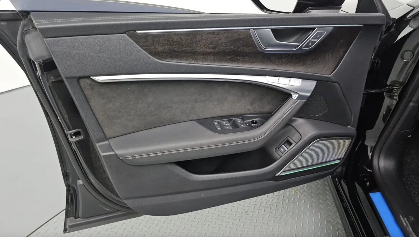 Audi A7 55 TFS Quattro / RS 7 ПАКЕТ / B&O/ 360 / МАСАЖ /, снимка 11 - Автомобили и джипове - 55090027