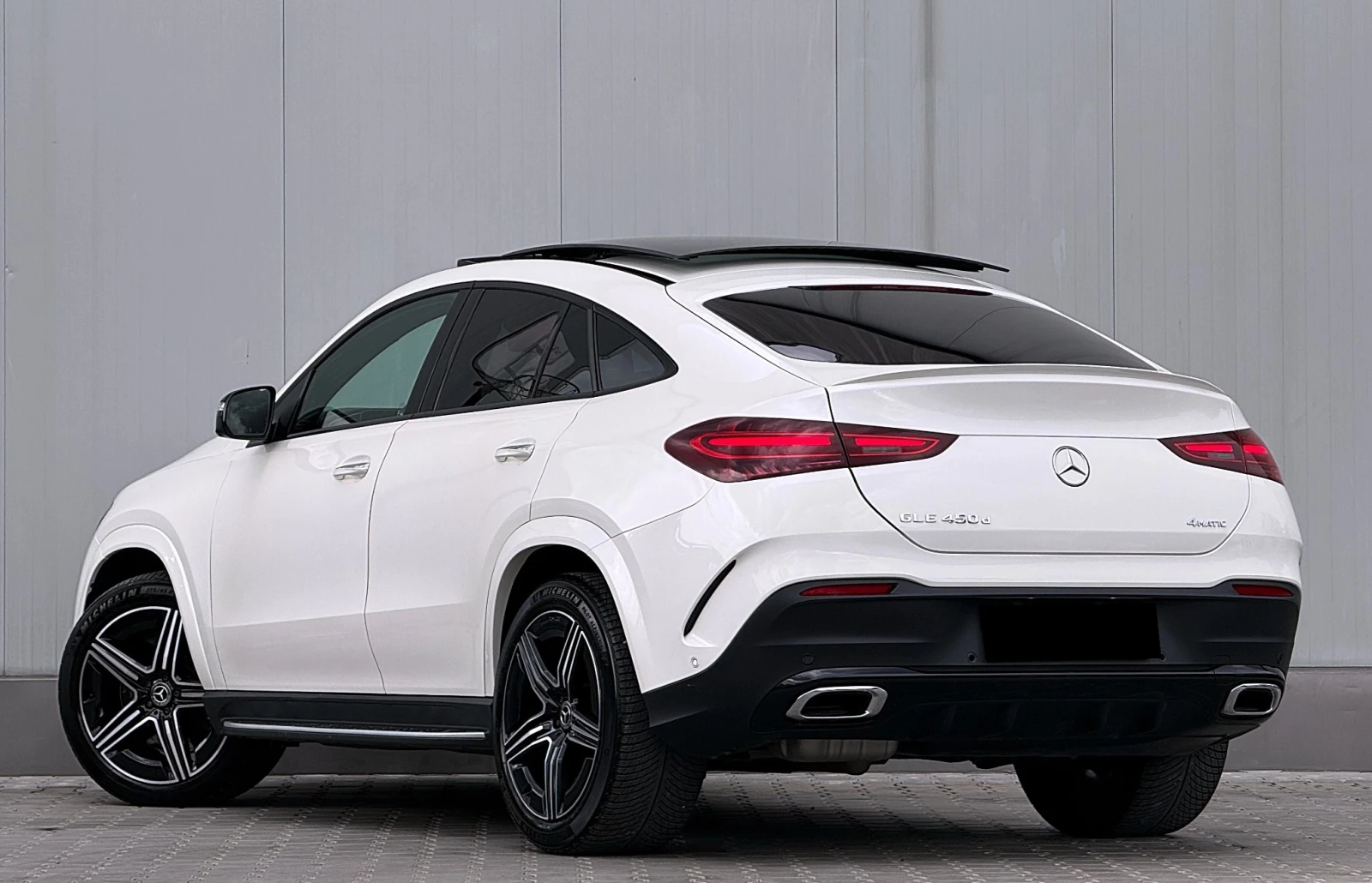 Mercedes-Benz GLE 450 d 4Matic AMG-Line, снимка 4 - Автомобили и джипове - 55439125