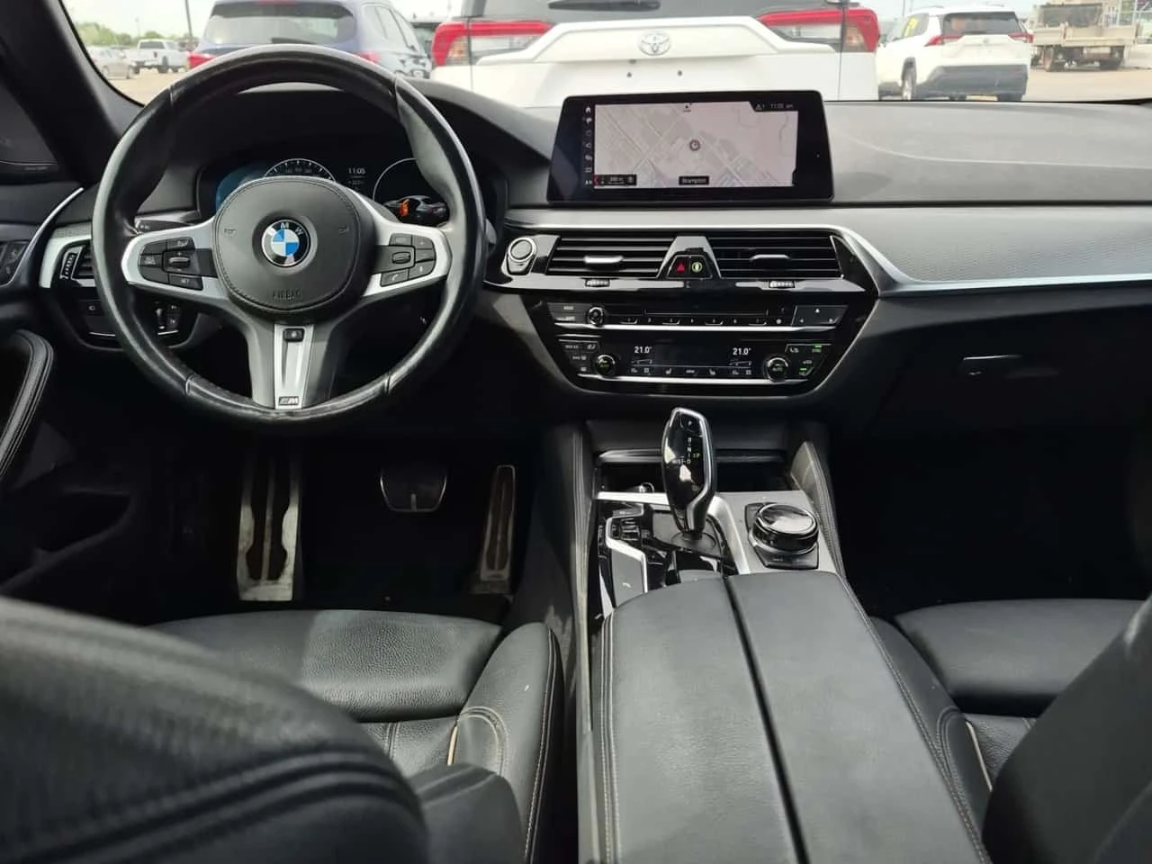 BMW 530 * 530I XDRIVE * АВТОКРЕДИТ БЕЗ ПЪРВОНАЧАЛНА ВНОСКА, снимка 10 - Автомобили и джипове - 55767243