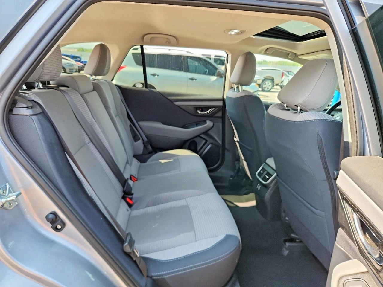 Subaru Outback * PREMIUM* AWD*  | Mobile.bg � ����������� 12