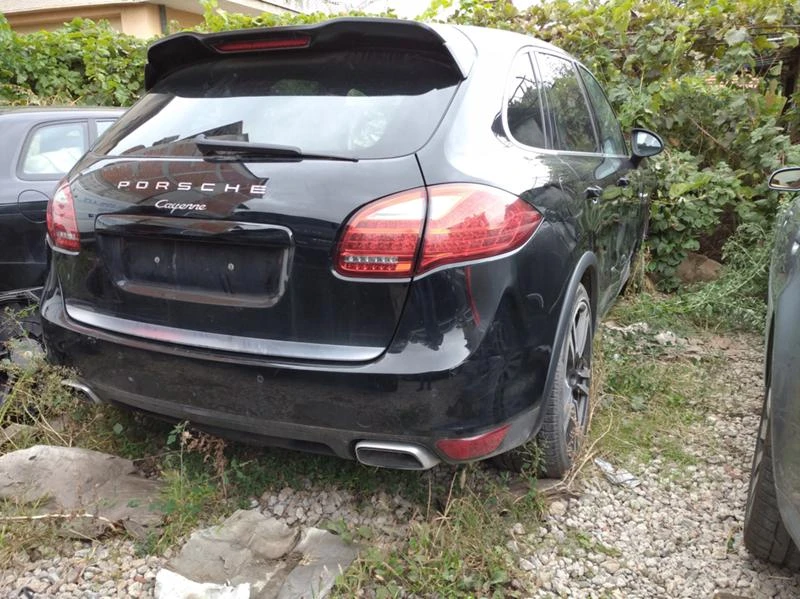 Porsche Cayenne 3.0tdi, снимка 2 - Автомобили и джипове - 30727848