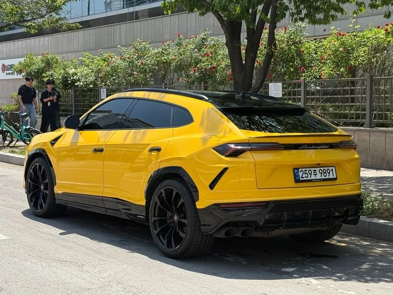 Lamborghini Urus 4.0 V8| 650к.с.| ВКЛ.ТЕХНОТЕСТ, снимка 7 - Автомобили и джипове - 55174658
