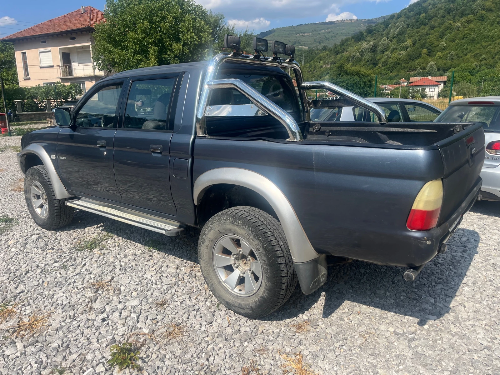 Mitsubishi L200 2.5 TDI ITALIA - изображение 4