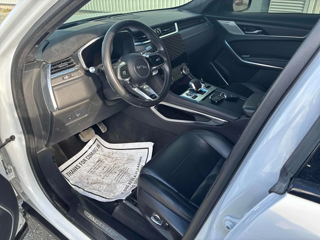 Jaguar F-PACE * P550 SVR * CARFAX * БЕЗ ПЪРВОНАЧАЛНА ВНОСКА - изображение 6