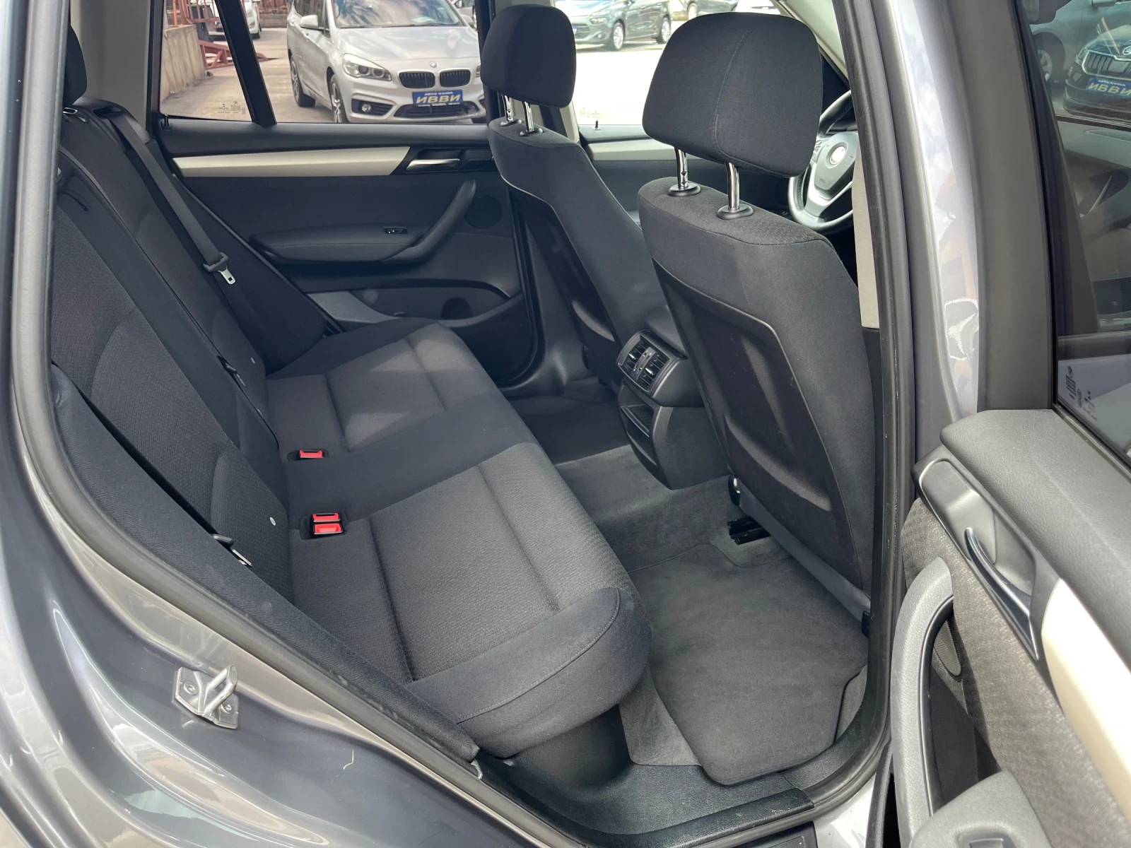 BMW X3 2.0 TDI   | Mobile.bg   7