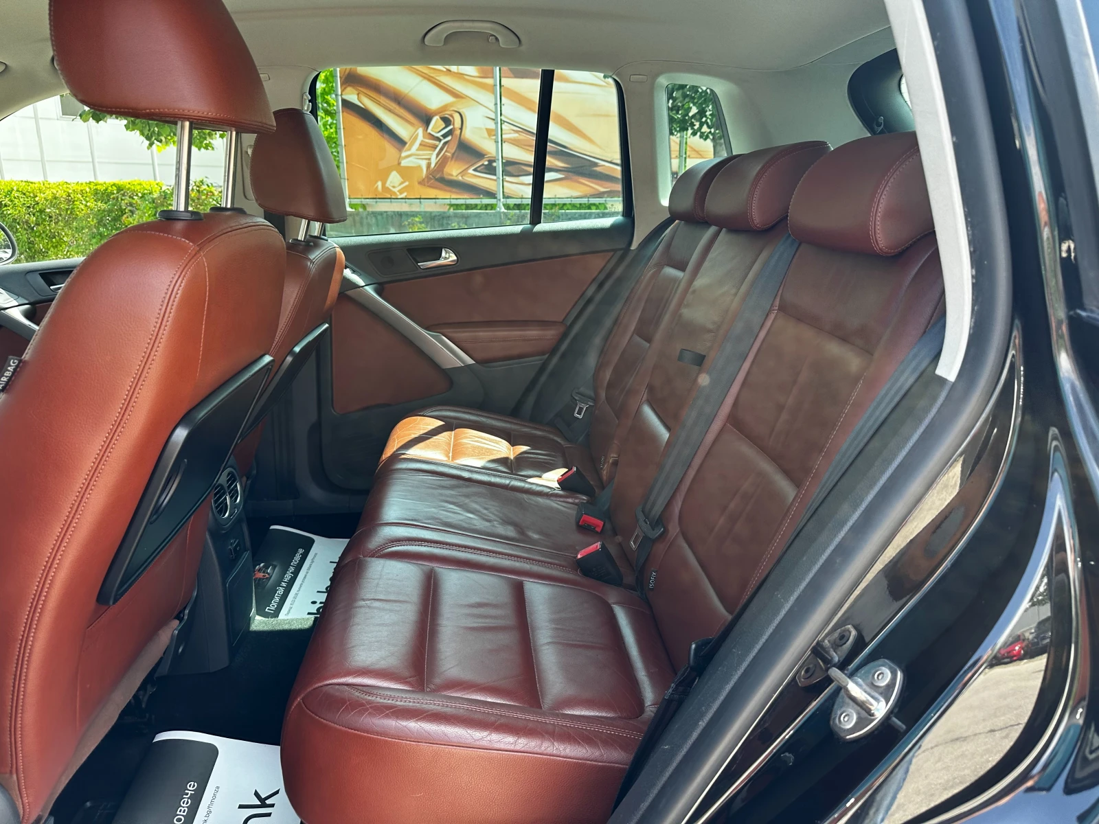 VW Tiguan, снимка 10 - Автомобили и джипове - 54748518