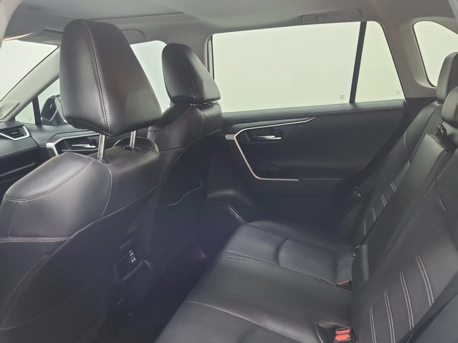 Toyota Rav4 HYBRID LIMITED * * 360 * * CARFAX * * АВТО КРЕДИТ, снимка 10 - Автомобили и джипове - 54886051