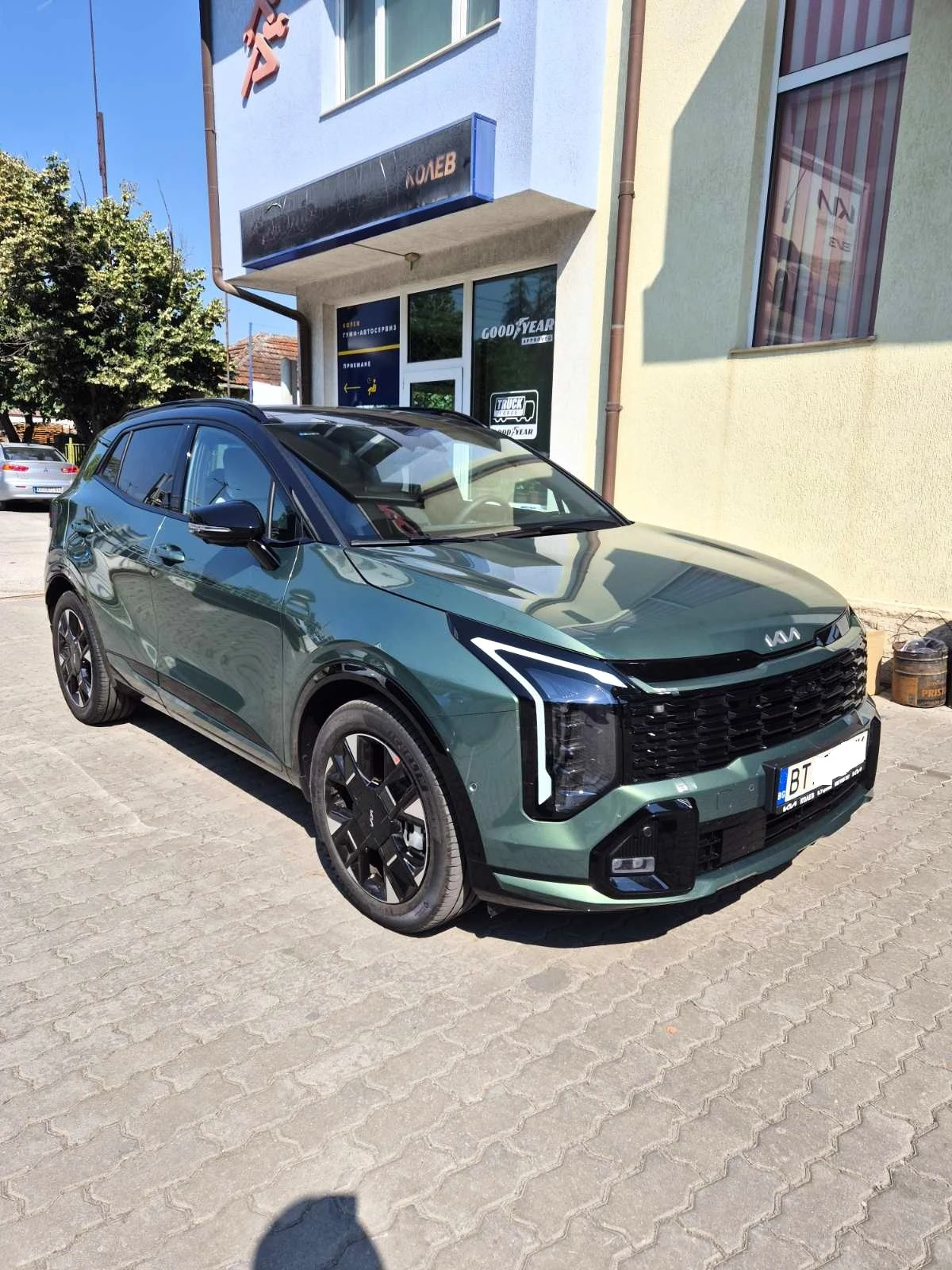 Kia Sportage HEV, снимка 3 - Автомобили и джипове - 55575600