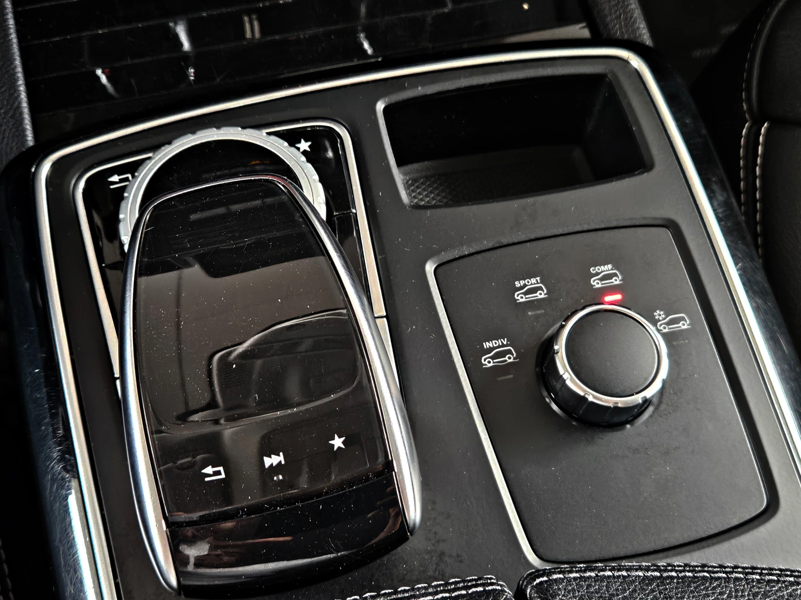 Mercedes-Benz GLE Coupe AMG/COUPE/360CAMERA/HARMAN/ПОДГРЕВ/AMBIENT/CAR PL, снимка 11 - Автомобили и джипове - 56199014