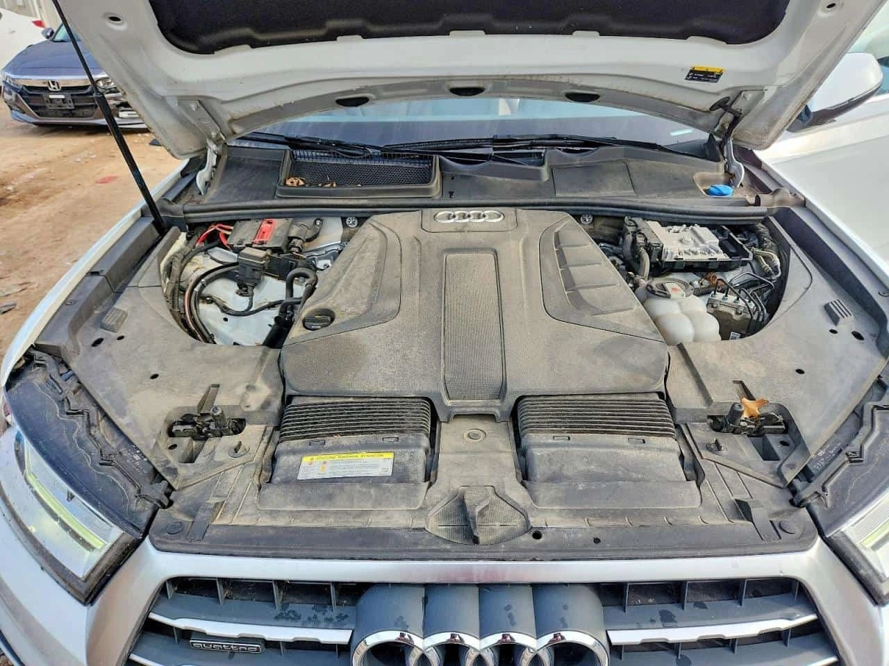 Audi Q7 quattro Premium, * CARFAX * ��������������� | Mobile.bg � ����������� 12