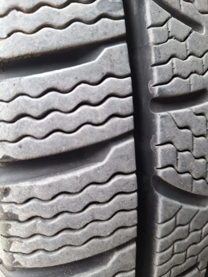 VW Transporter 2.0-204к.с.4-MOTION4x4 Швейцария -НА ХОД.ЕВРО-В6В, снимка 7 - Бусове и автобуси - 50297831