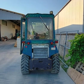       Atlas Kubota R350 *  *   * 