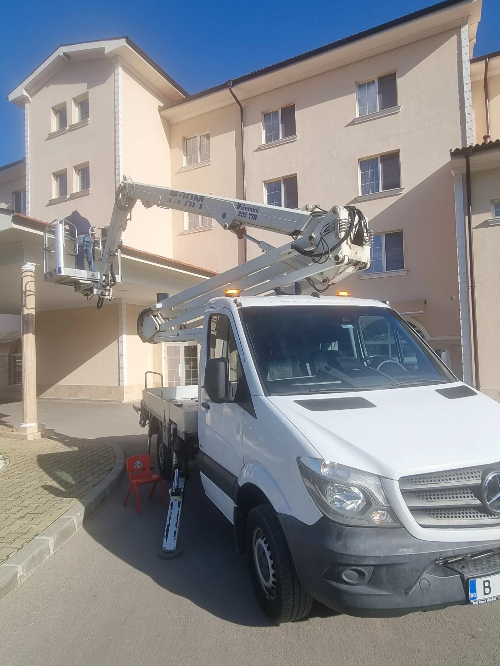 Автовишка Mercedes-Benz Спринтер - изображение 3