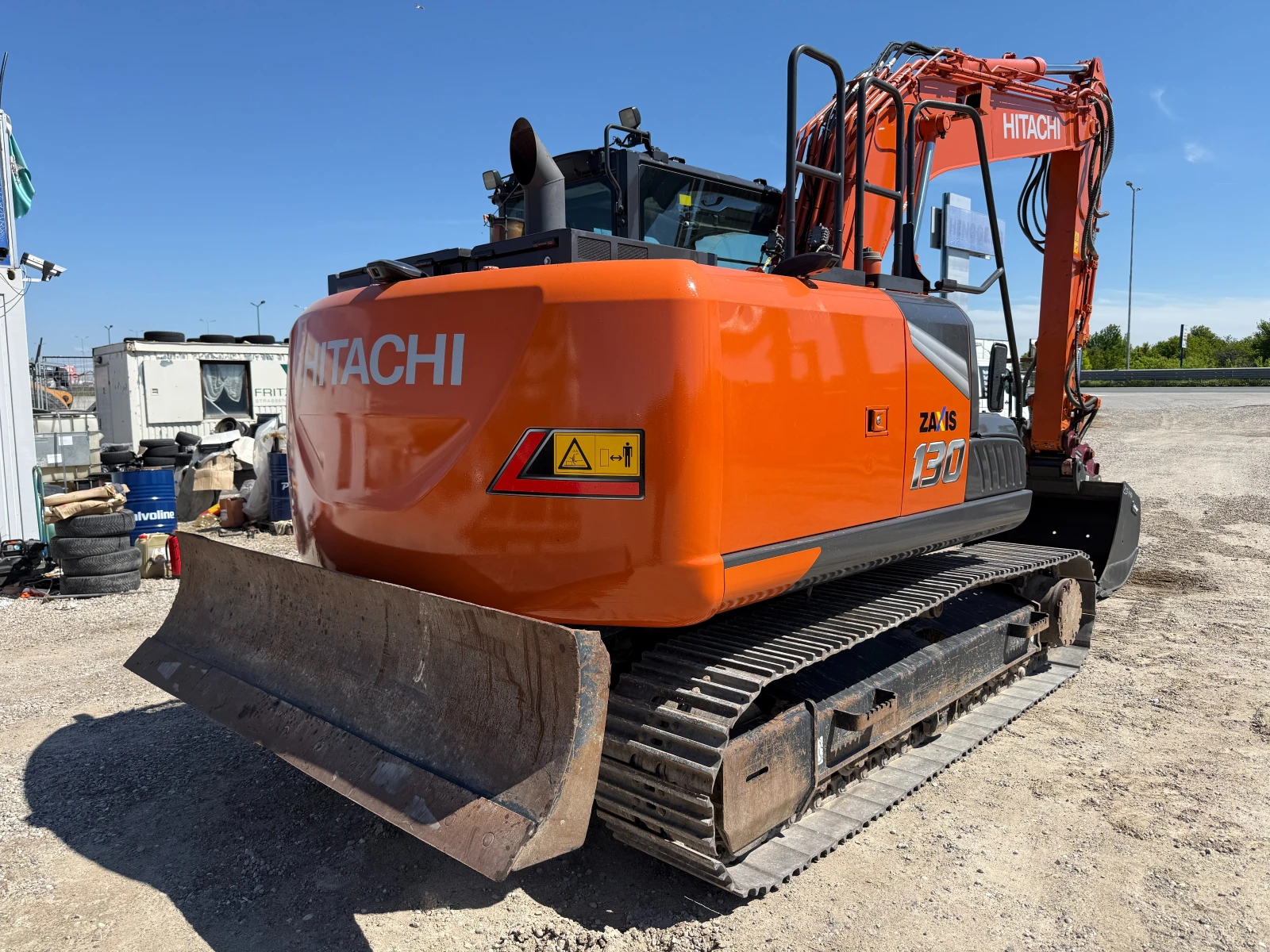 Багер Hitachi ZX 130-7, снимка 11 - Индустриална техника - 54414413