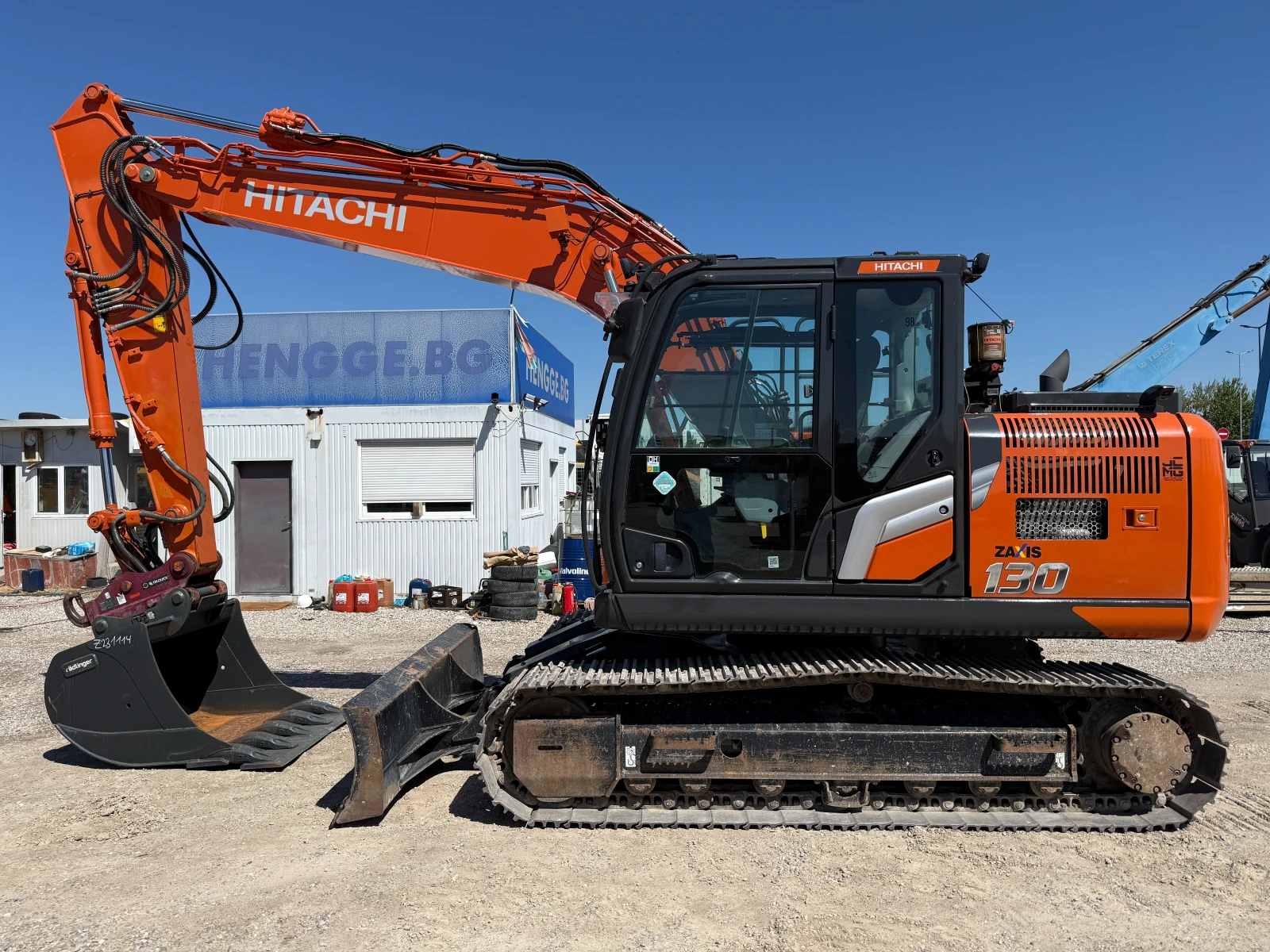 Багер Hitachi ZX 130-7