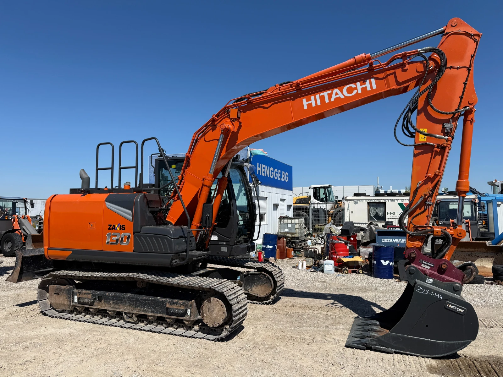 Багер Hitachi ZX 130-7, снимка 15 - Индустриална техника - 54414413