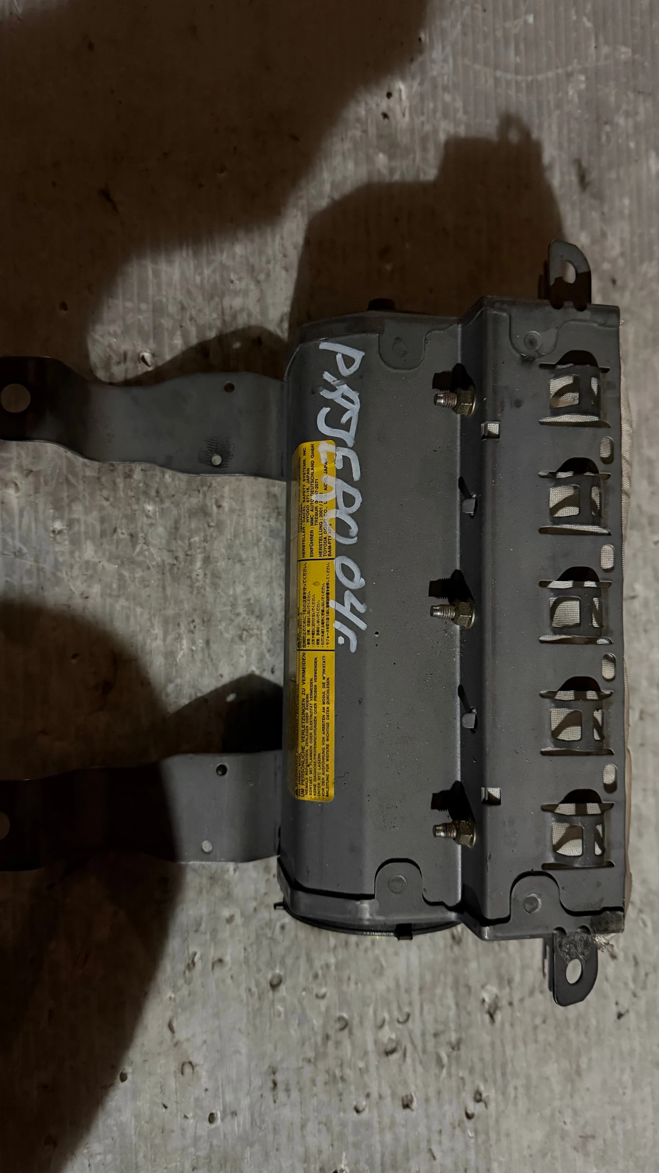 �irbag �� Mitsubishi Pajero - B03422401P57 / MR402459 | Mobile.bg � ����������� 2