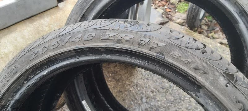 Гуми Летни 205/40R17, снимка 7 - Гуми и джанти - 32788131