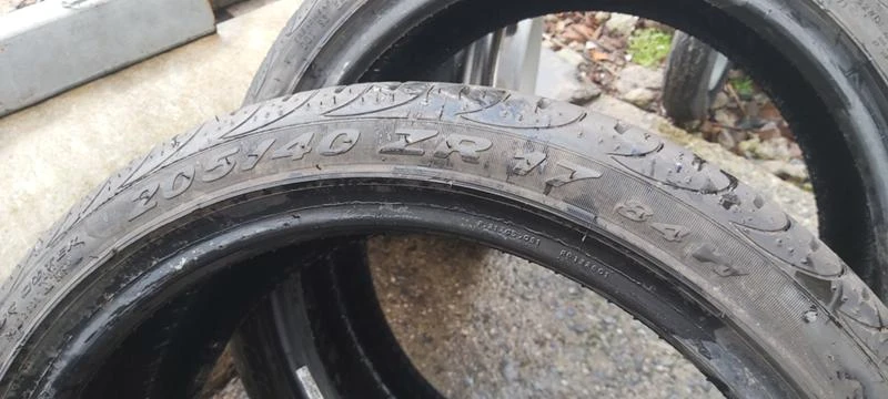 Гуми Летни 205/40R17, снимка 6 - Гуми и джанти - 32788131