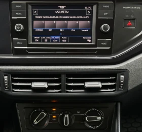 VW Polo 1.0i//EURO 6B* DISTRONIC, снимка 13