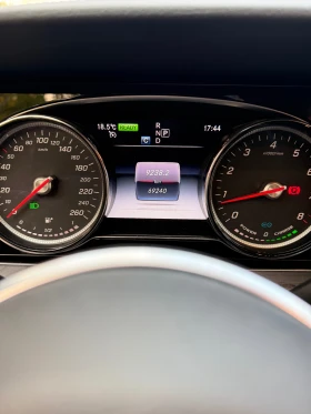 Mercedes-Benz E 200 EQ Boost 4MATIC 9G-TRONIC, снимка 14
