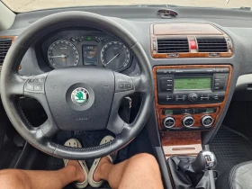 Skoda Octavia 1.6&#39;105кс.Газ., снимка 10