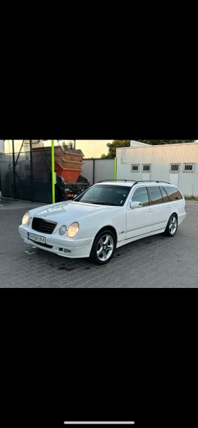  Mercedes-Benz E 280
