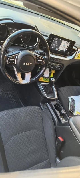 Kia Ceed - 4000 лв. / 2045.17 € - 18390971 6