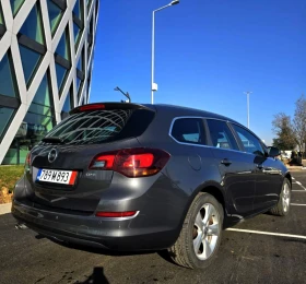 Opel Astra КСЕНОН | НАВИГАЦИЯ | АВТОПИЛОТ | РЕАЛНИ КИЛОМЕТРИ, снимка 4