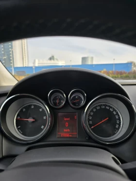 Opel Astra Ксенони/ навигация/ автопилот/ - 8500 лв. / 4345.98 € - 89883346 15