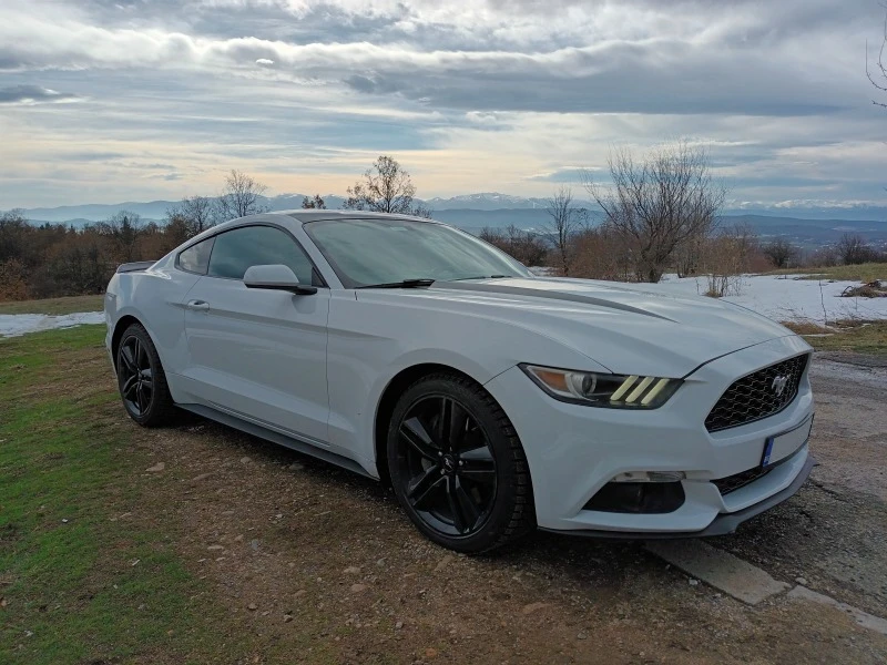 Ford Mustang 2.3 ECOBOOST, снимка 1 - Автомобили и джипове - 47358532