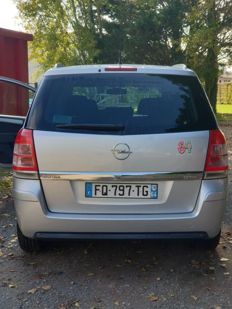 Opel Zafira 1.7 cdti 125hp, снимка 7 - Автомобили и джипове - 47649619