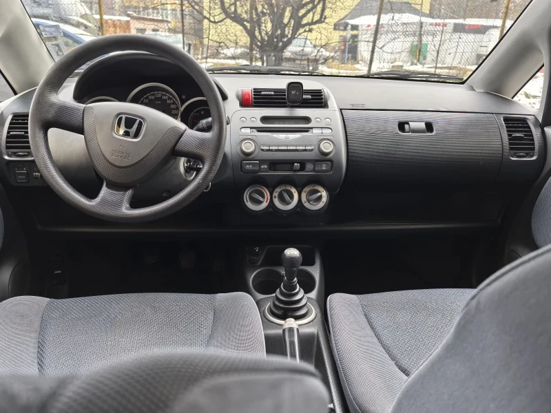 Honda Jazz 1.4 Бензин!!!, снимка 10 - Автомобили и джипове - 48770013