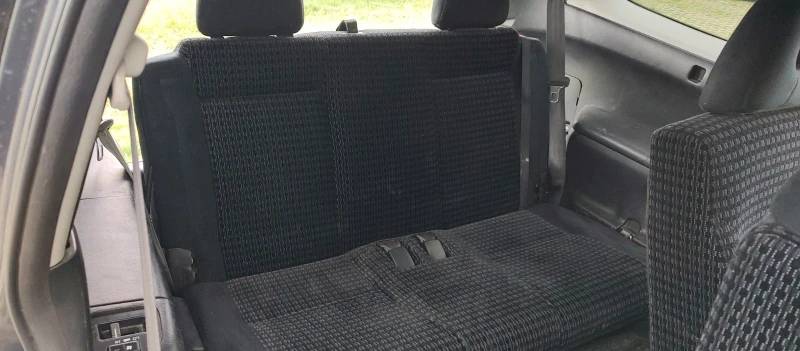 Honda Stream, снимка 11 - Автомобили и джипове - 52474001