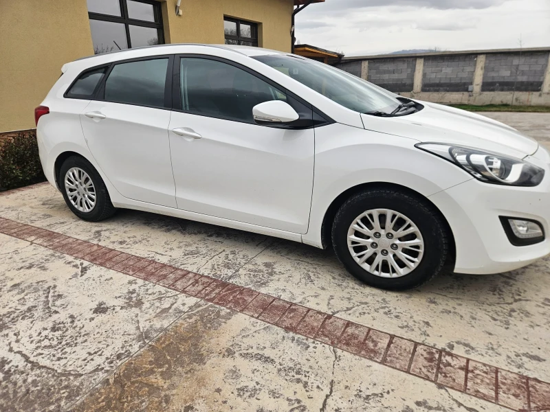 Hyundai I30, снимка 4 - Автомобили и джипове - 50182827