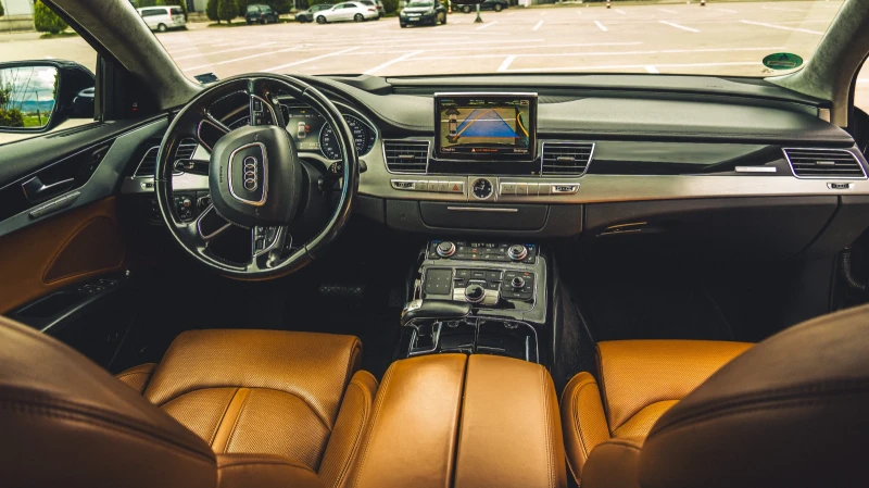 Audi A8, снимка 14 - Автомобили и джипове - 52383338