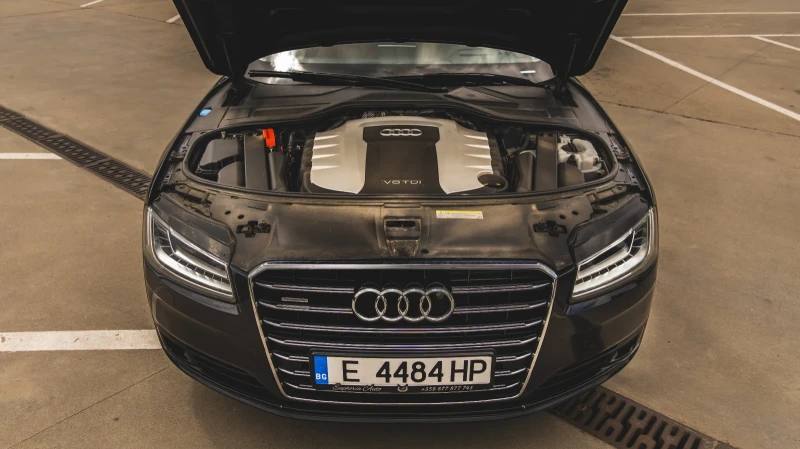 Audi A8, снимка 9 - Автомобили и джипове - 52383338