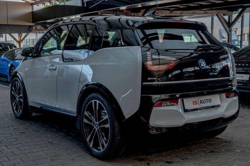 BMW i3 S/FullLed/Подгрев/Камера/CarPlay, снимка 6 - Автомобили и джипове - 50843175