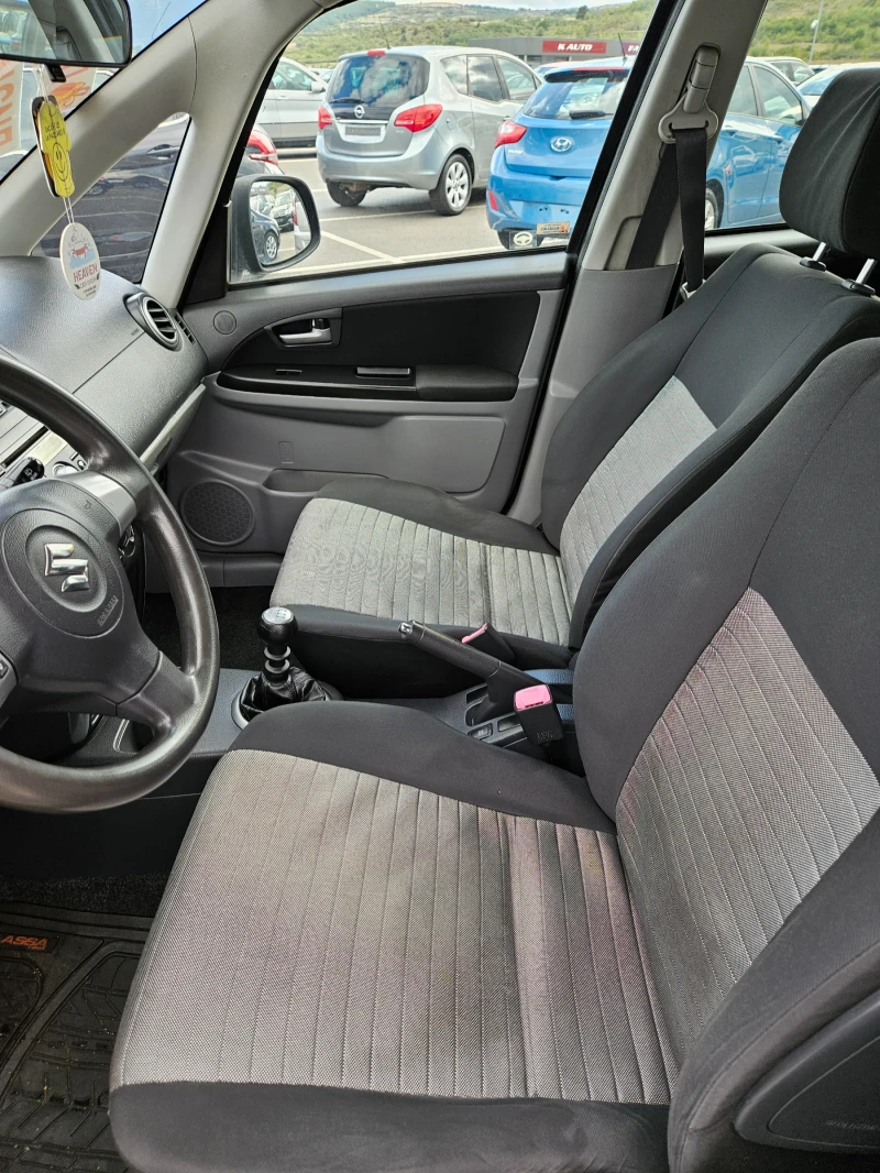 Suzuki SX4 1.6 дизел, 2011г., снимка 8 - Автомобили и джипове - 53199248