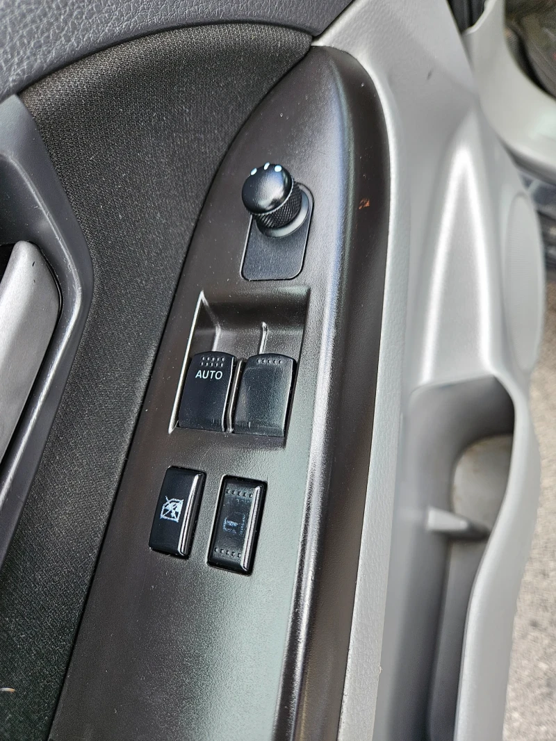 Suzuki SX4 1.6 дизел, 2011г., снимка 10 - Автомобили и джипове - 53199248