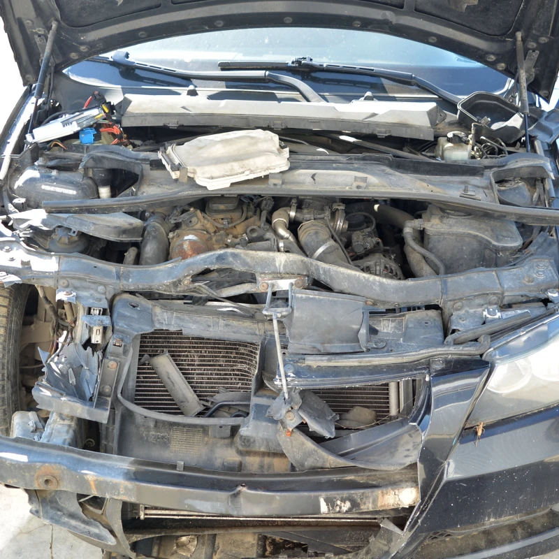 BMW 320 2.0 D, снимка 7 - Автомобили и джипове - 51281302