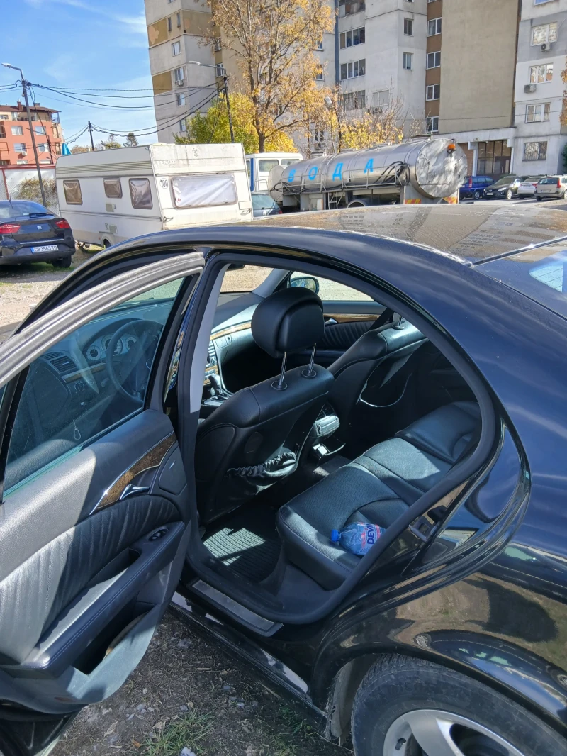 Mercedes-Benz E 350, снимка 12 - Автомобили и джипове - 52473327