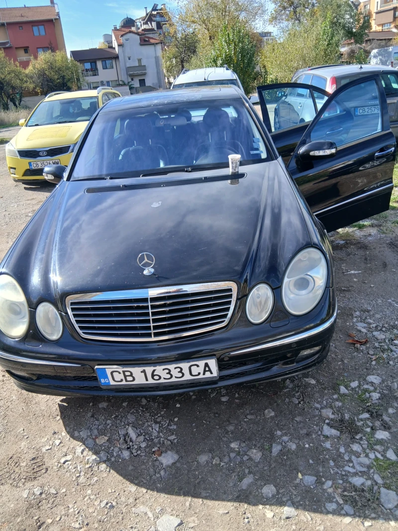 Mercedes-Benz E 350, снимка 4 - Автомобили и джипове - 52473327