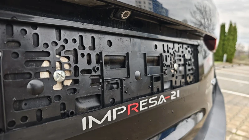 Kia Carens 1.7d, снимка 14 - Автомобили и джипове - 52684172