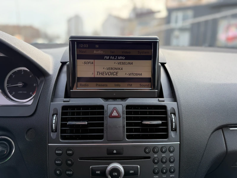 Mercedes-Benz C 250 CDI 6 МЕСЕЦА ГАРАНЦИЯ/4 Matic 204к.с. Автоматик, снимка 13 - Автомобили и джипове - 53569405