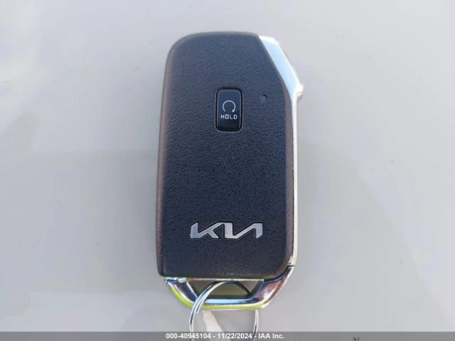 Kia EV6 WIND AWD, снимка 11 - Автомобили и джипове - 48406836